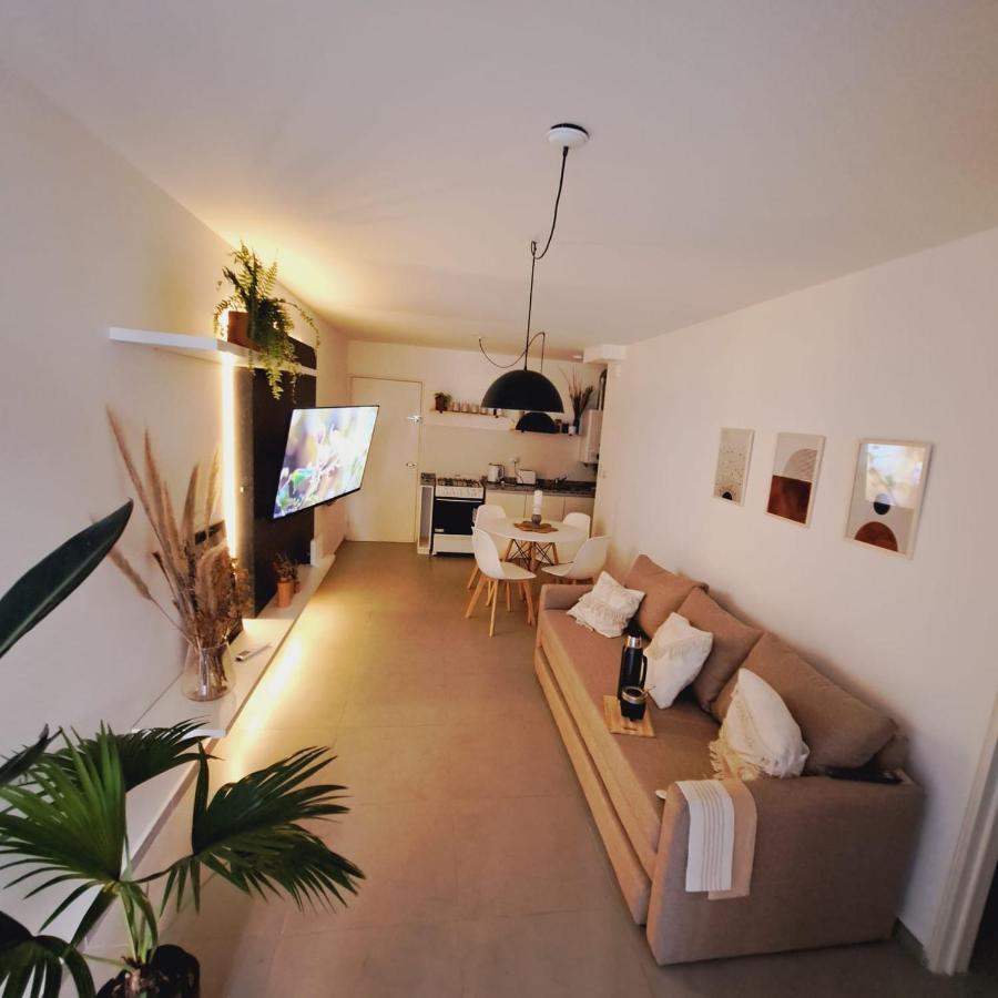 - Canada Apartment